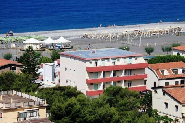 Hotel Calabria Praia a Mare Exterior foto